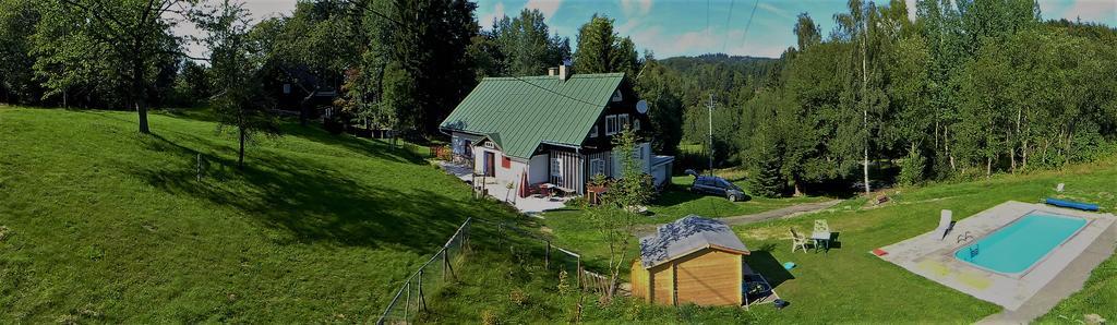 Na Slunecni Pohadkova Chaloupka Ve Sladke Dire Příchovice المظهر الخارجي الصورة